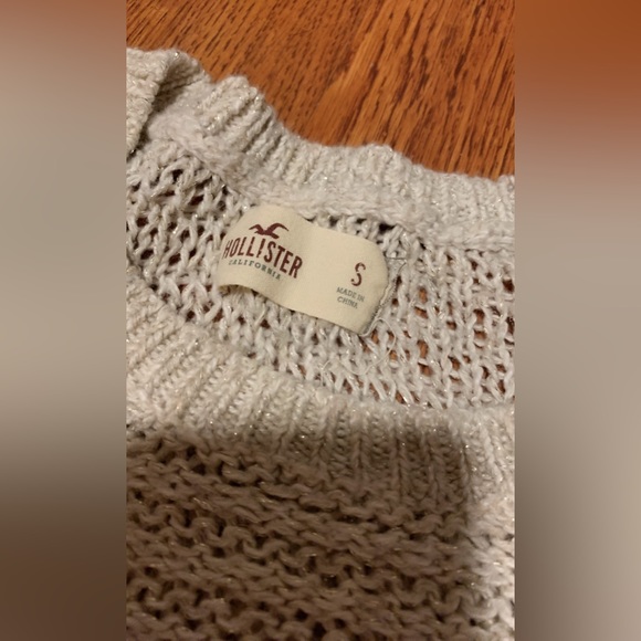 Hollister Cream Sparkling Knitted Sweater with Flower Sequin - Picture 5 of 7